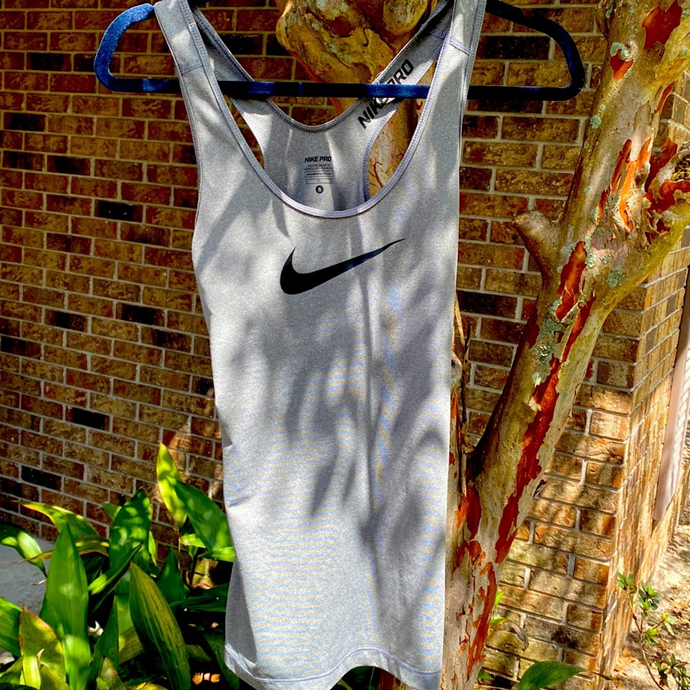 Gray Nike pro dri fit racer back tank size S pre owned